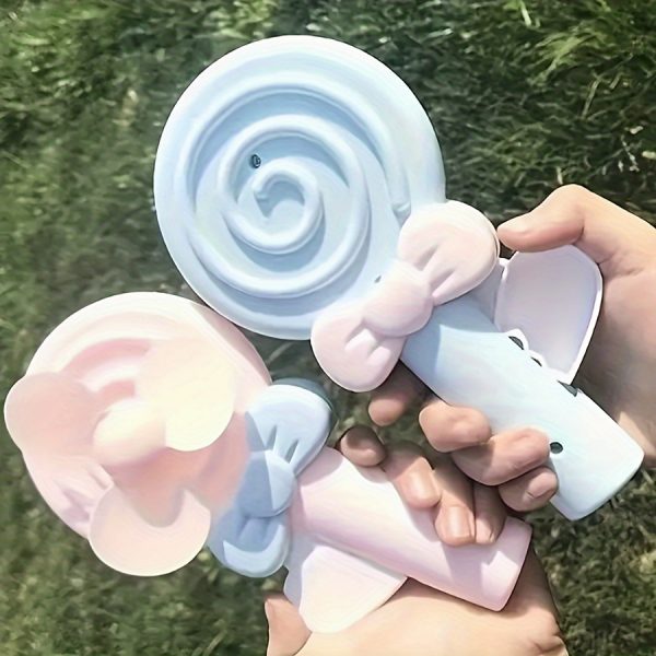 1pc Cute Cartoon Lollipop Handheld Fan, Manual Press Portable Mini Personal Fan for Outdoor Travel, Summer Cooling Gadget, Plastic Hand Fan without Battery - Use without Power